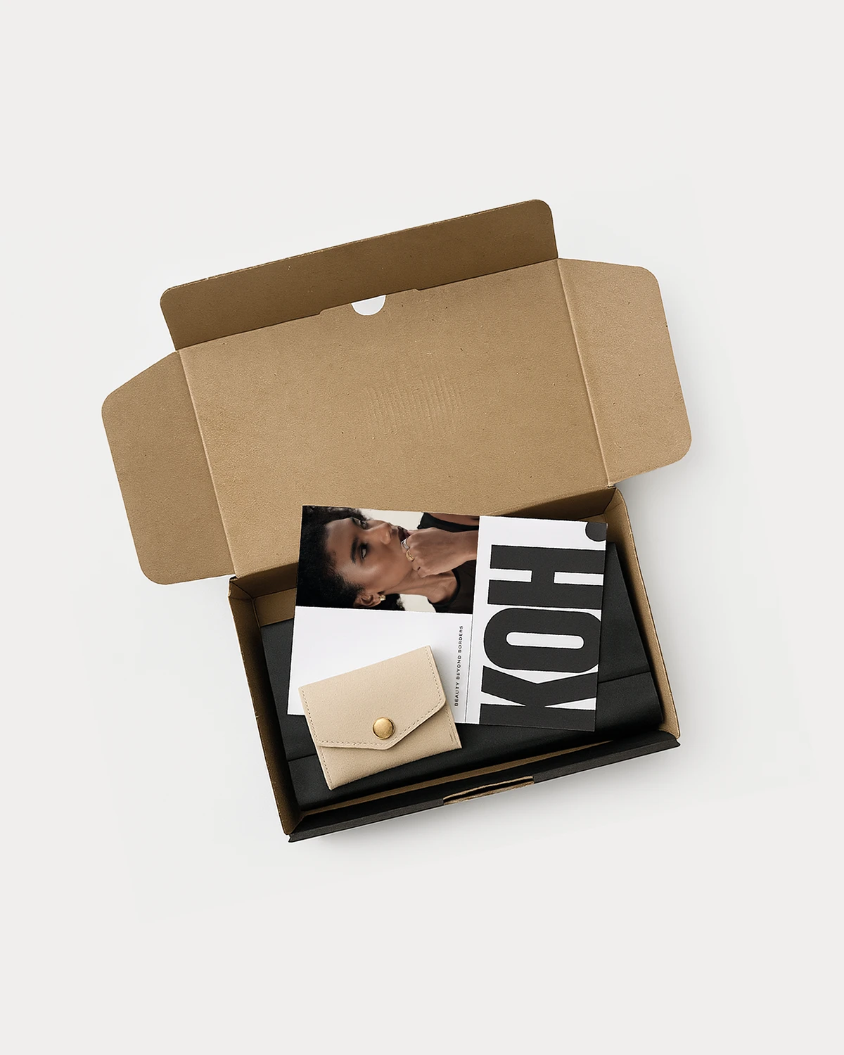 ORECCHINI SINUOSI A CERCHIO KYOTO - KOH Gioielli ORECCHINI SINUOSI A CERCHIO KYOTO - KOH Gioielli